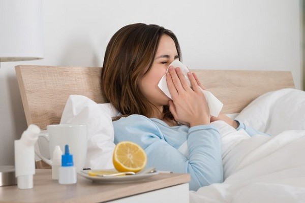 Người bệnh cảm cúm nhẹ thường có thể được điều trị tại nhà bằng nhiều phương pháp khác nhau