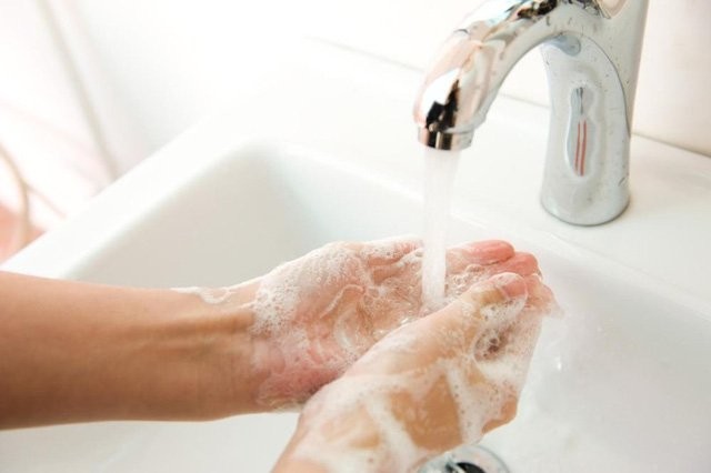 rửa tay là cách phòng tránh tiêu chảy cấp