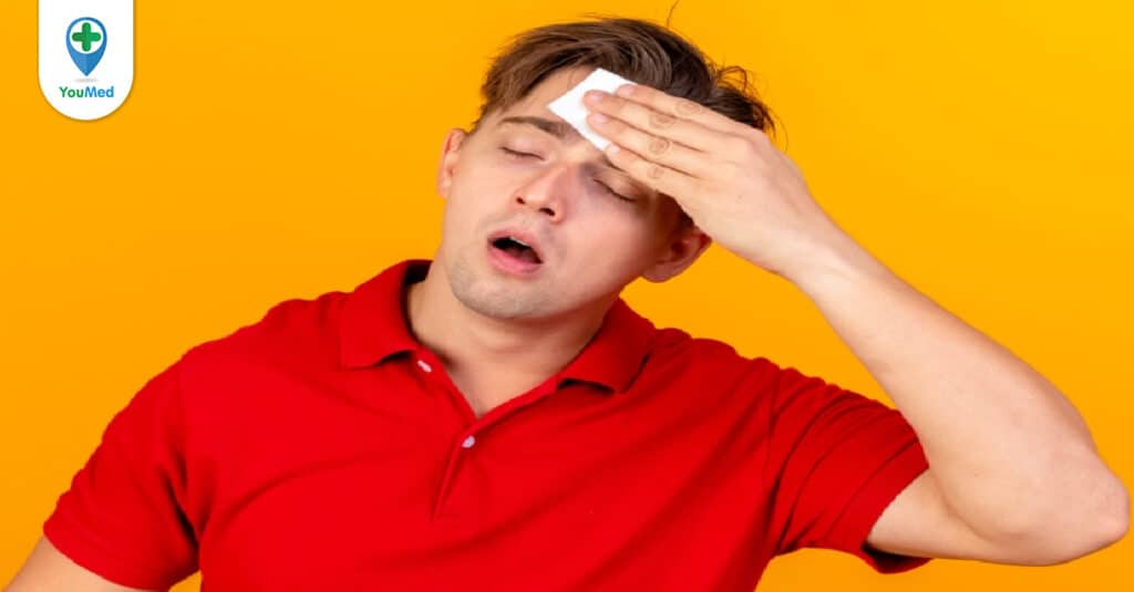 Bệnh tăng tiết mồ hôi: Nguyên nhân, triệu chứng và chẩn đoán