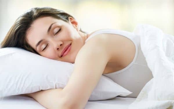 Một giấc ngủ ngon sẽ làm bạn dễ chịu hơn và giảm cảm giác lo lắng