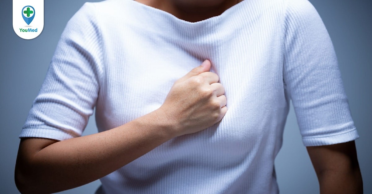 Khi nào cần đến gặp bác sĩ nếu bị đau ngực một bên?