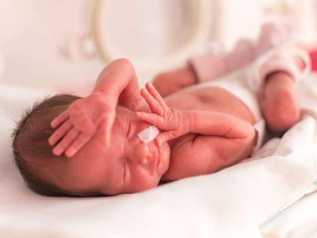 nhiễm trùng nước tiểu khi mang thai có thể khiến trẻ bị sinh non