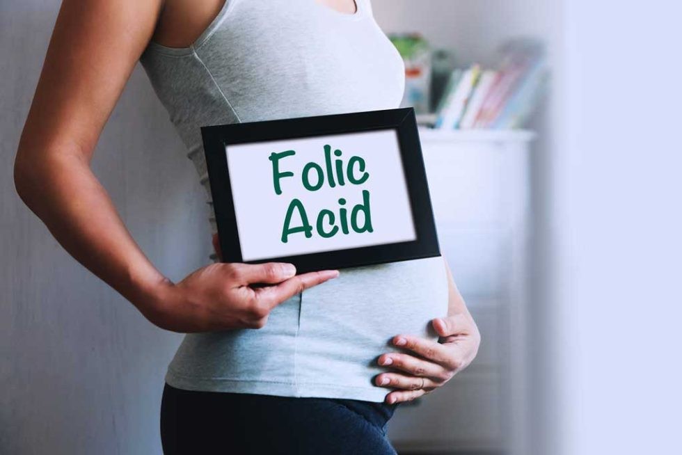 Phụ nữ mang thai cần bổ sung Axit folic