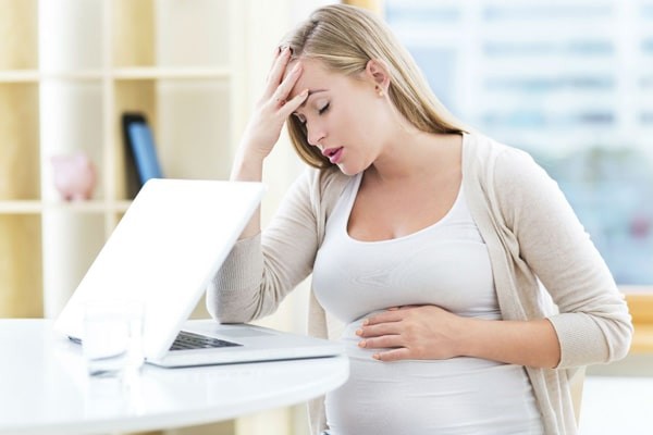 Stress khi mang thai làm tăng nguy cơ trẻ khóc dạ đề
