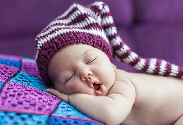 Ngủ ngáy thường gặp ở trẻ sơ sinh và thường không phải là một vấn đề nghiêm trọng