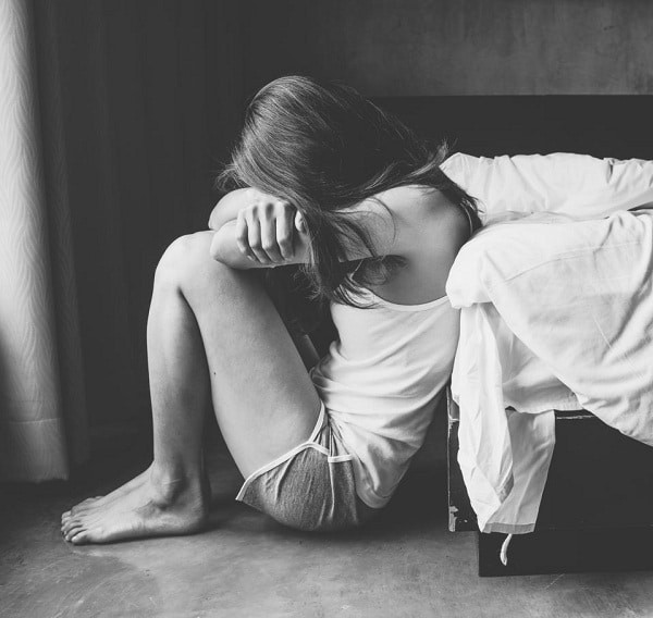 Trầm cảm và ý định tự sát có thể xuất hiện ở người có nỗi đau phức tạp