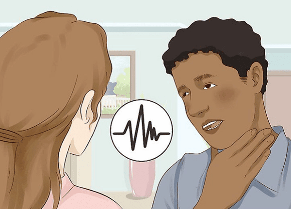  Khàn giọng là một trong những triệu chứng của nấm thanh quản