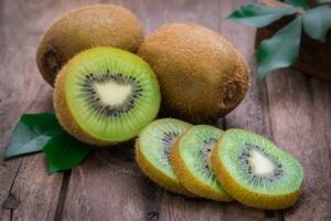 Kiwi là loại quả có nhiều lợi ích đối với sức khỏe