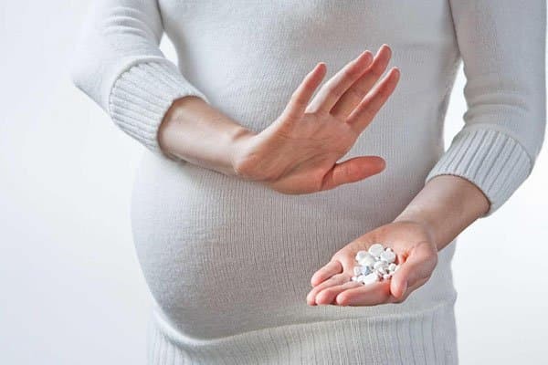 Thuốc ức chế thụ thể AT1 của Angiotensin chống chỉ định với phụ nữ có thai
