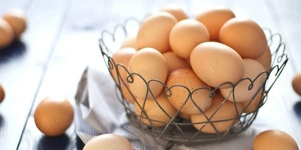Trứng cũng được biết đến là thực phẩm giàu DHA cho bà bầu