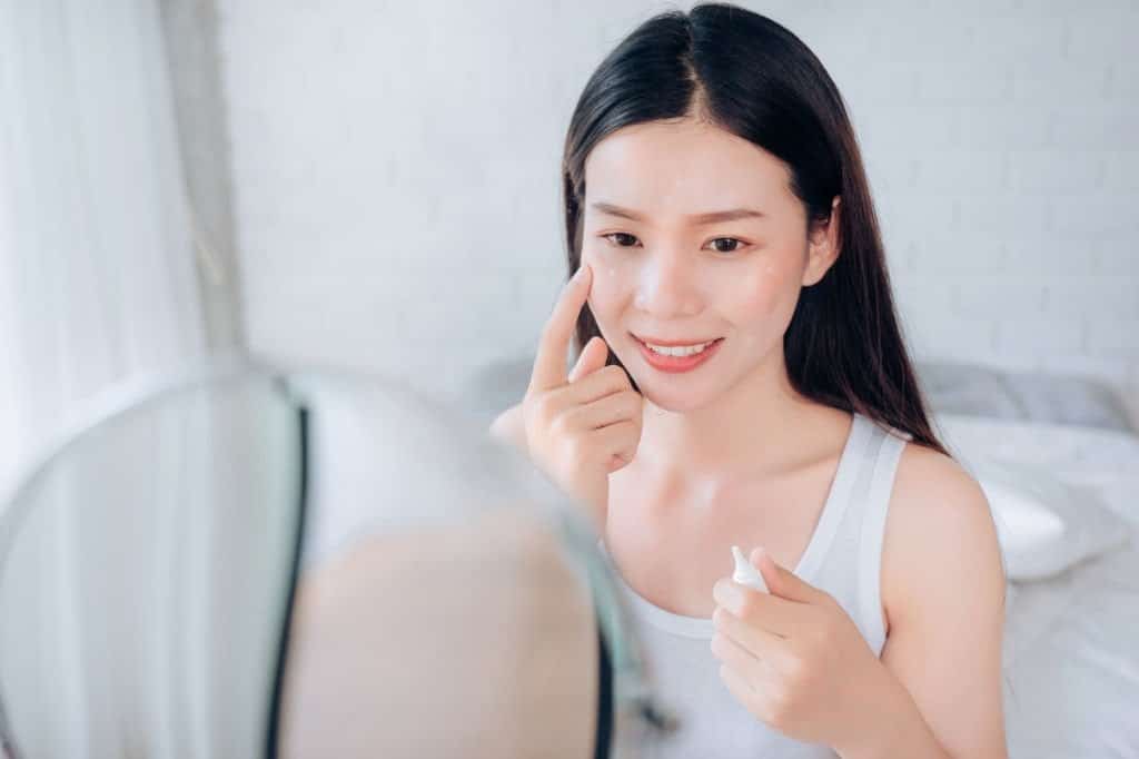 Một vài nghiên cứu chứng minh biotin có khả năng trị mụn