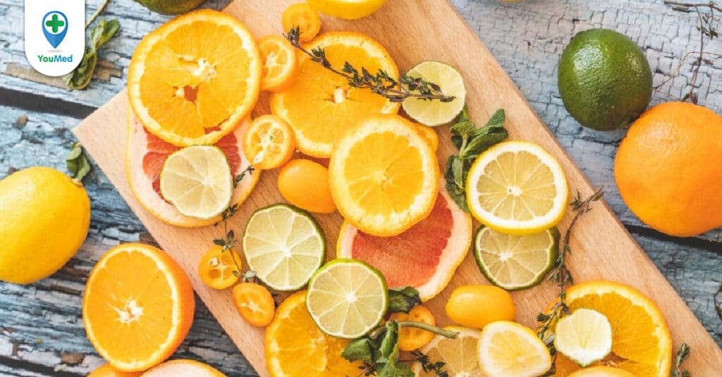 15 triệu chứng thiếu vitamin C mà bạn nên biết