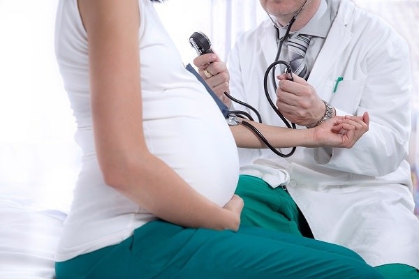 Tăng huyết áp trong thai kỳ không kiểm soát tốt tăng nguy cơ tiền sản giật