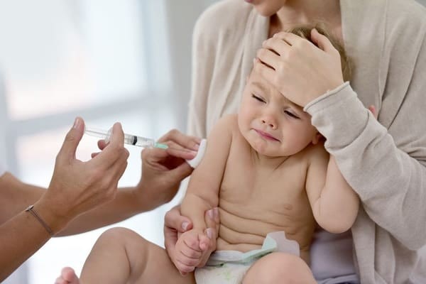 Lý do nên tiêm nhắc lại vắc-xin phòng sởi