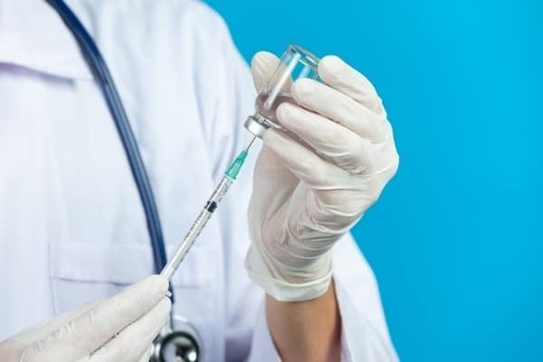 Những người có hệ miễn dịch kém cần chú ý nên tiêm phòng vắc-xin thuỷ đậu 