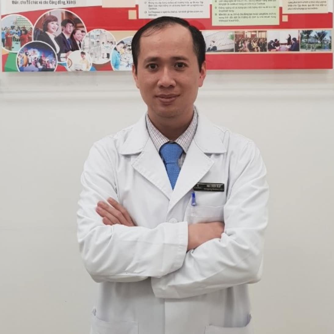 bác sĩ Bùi Tiến Đạt
