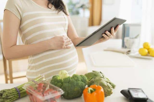 Chế độ ăn cho người tiểu đường thai kỳ đóng vai trò quan trọng