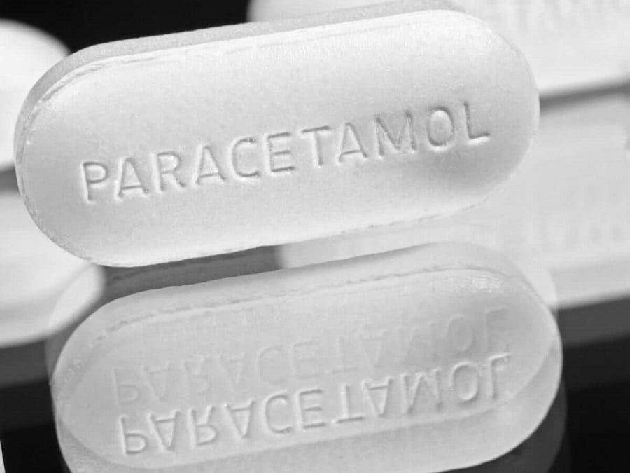 Thuốc giảm đau Paracetamol có thể được chỉ định sử dụng để làm dịu cơn đau đầu hai bên thái dương