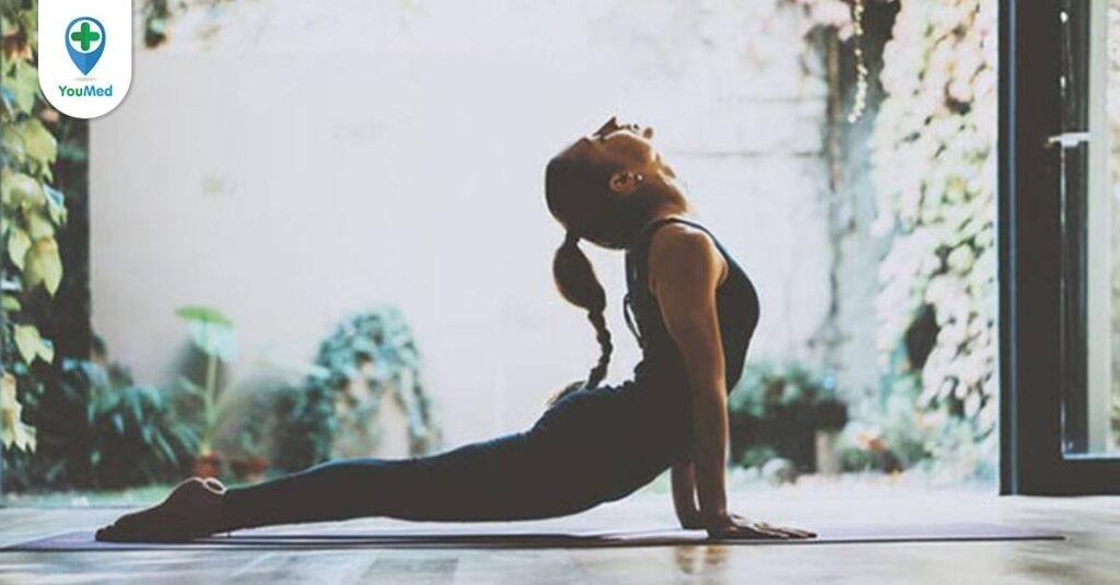 8 bài tập yoga chữa đau khớp gối tại nhà đơn giản nhất