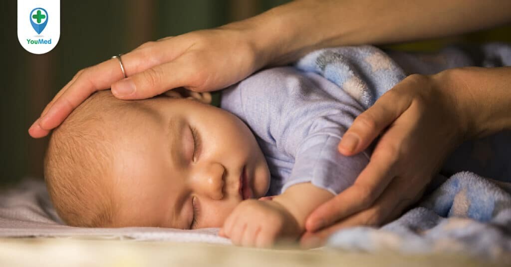 cách cho trẻ sơ sinh ngủ sớm