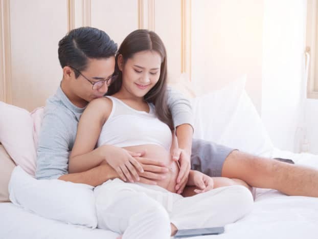 Quan hệ 3 tháng cuối thai kỳ có thể làm ảnh hưởng đến em bé trong bụng mẹ