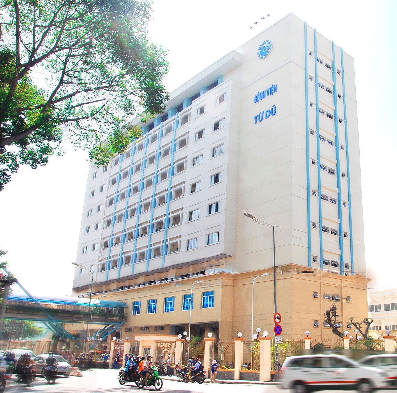 Bệnh viện phụ sản Từ Dũ - thành phố Hồ Chí Minh là một trong những cơ sở xét nghiệm tinh dịch đồ uy tín