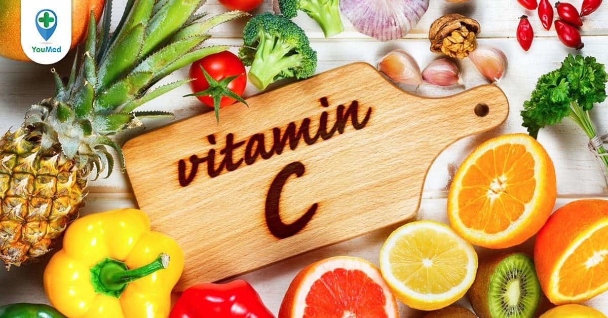 Vitamin C liều cao có thể giúp cải thiện triệu chứng sốt xuất huyết như thế nào?
