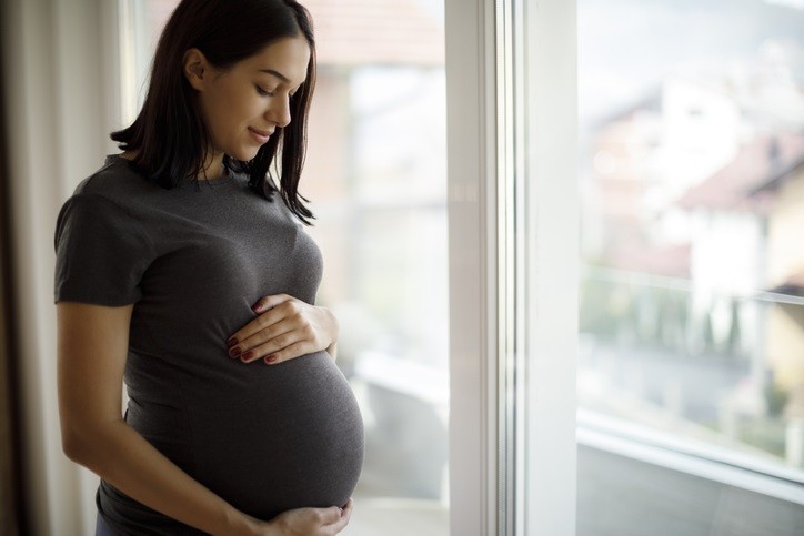 Phụ nữ có thai và đang cho con bú cần thận trọng hỏi ý kiến bác sĩ trước khi dùng sản phẩm