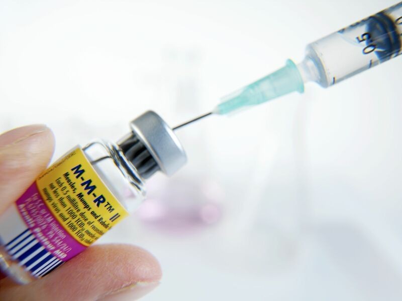 Vắc-xin MMR có tác dụng phòng ngừa 3 bệnh quai bị, sởi, rubella