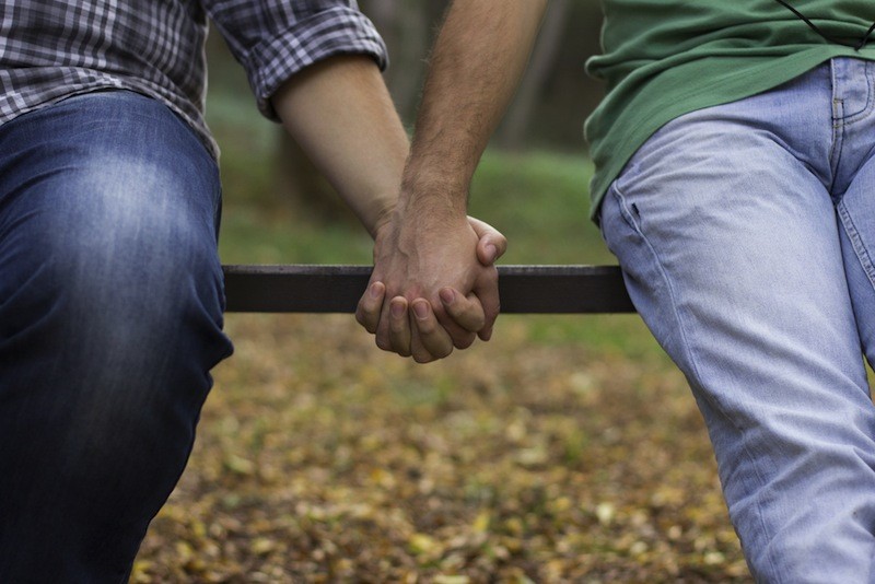 Nâng cao giáo dục việc quan hệ đồng giới nam an toàn và lành mạnh