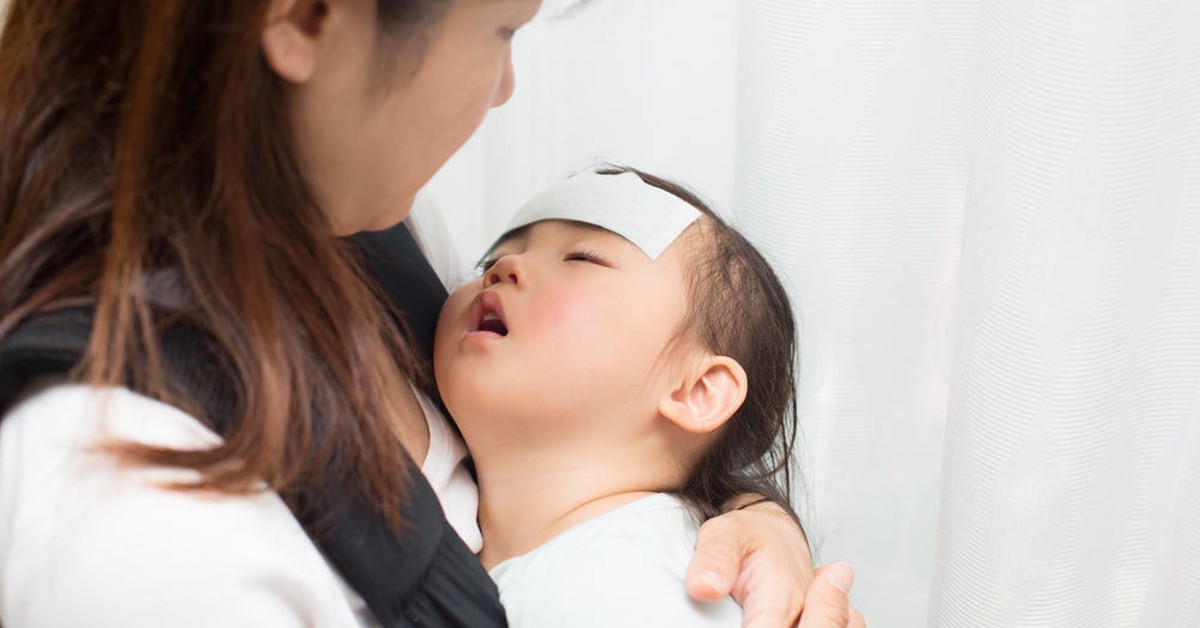 Trẻ em thường là đối tượng dễ gặp biến chứng của các bệnh sốt phát ban