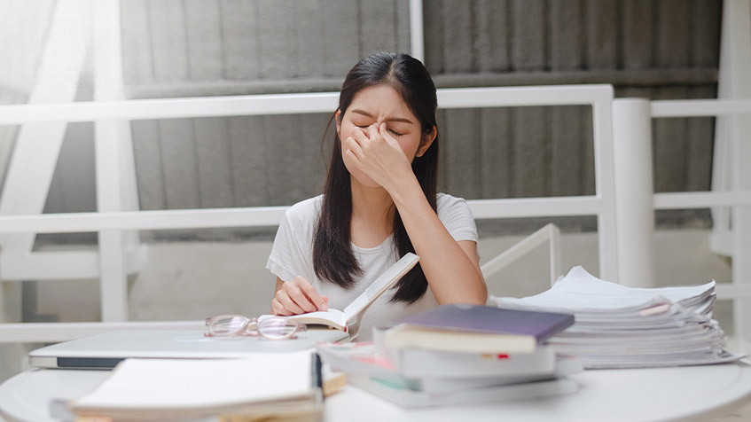 ap luc hoc hanh va thi cu