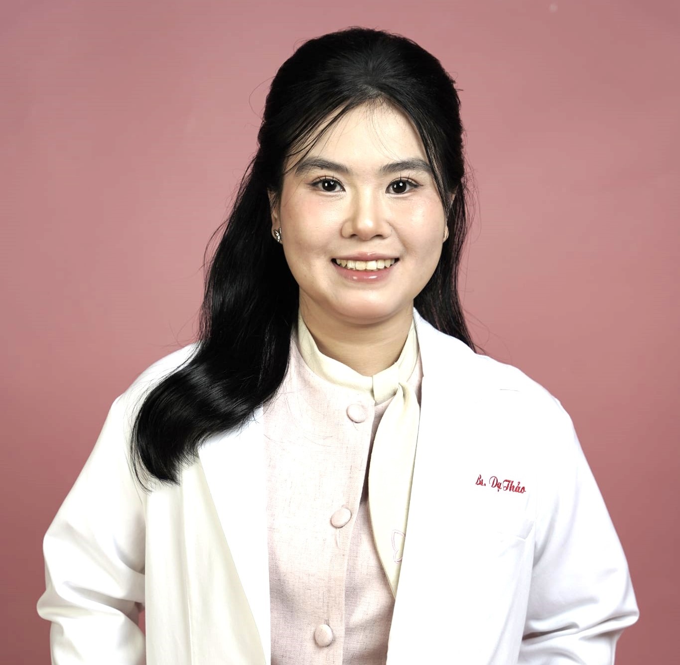 ths bs le tran da thao