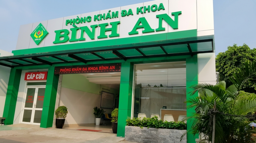 Phòng khám Đa khoa Bình An - Thuận An, TP.HCM hơn 20 năm khẳng định chất lượng 2 Phòng khám Đa khoa Bình An là cơ sở y tế lâu đời tại Thuận An, Bình Dương (cũ)