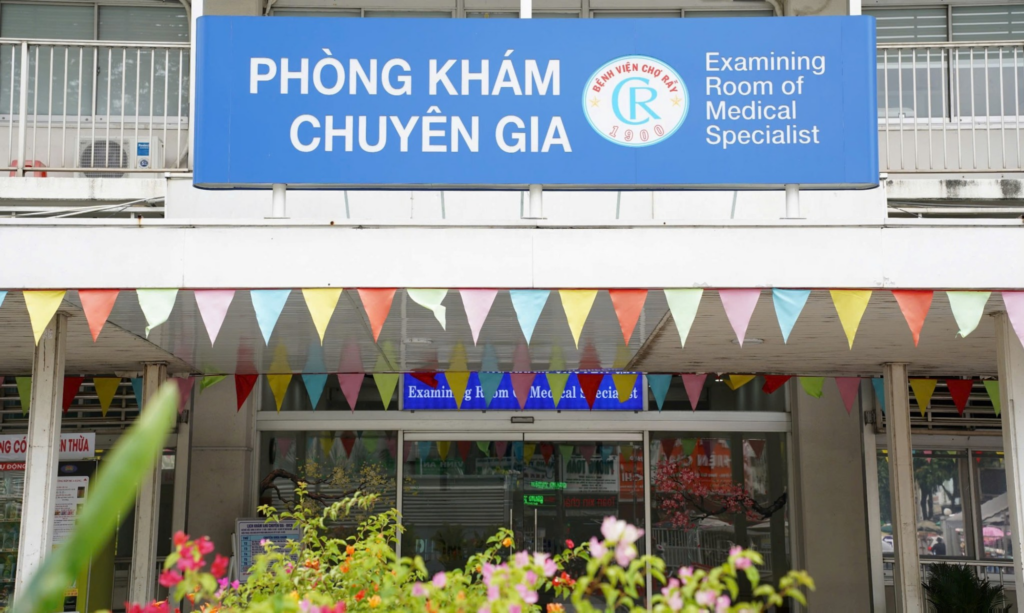 Phòng khám Chuyên gia Bệnh Viện Chợ Rẫy: Quy trình & kinh nghiệm đi khám 3 Phòng khám chuyên gia Bệnh viện Chợ Rẫy là nơi tập trung nhiều bác sĩ, chuyên gia hàng đầu