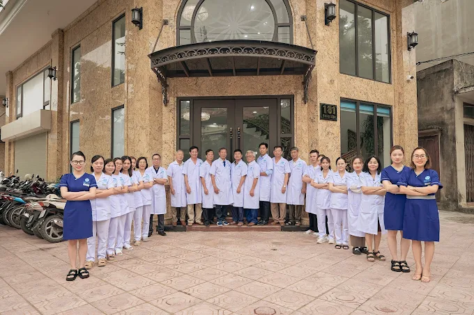 Phòng khám quy tụ chuyên gia và bác sĩ giàu kinh nghiệm, từng công tác tại các BV lớn