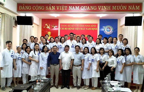 Bệnh viện quy tụ đội ngũ bác sĩ tận tâm, giàu chuyên môn