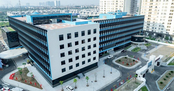 Bệnh viện Nhi Hà Nội quy tụ đội ngũ bác sĩ đầu ngành, đa lĩnh vực