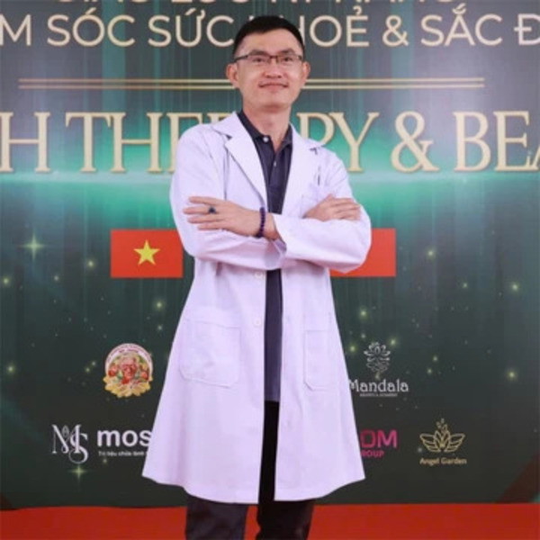 Top 5 Bác sĩ Đông y, Phòng khám Đông y giỏi mà người bệnh có thể tìm đến 10 Chân dung Bác sĩ đông y ThS.BS Lê Minh Luật - người có nhiều công trình nghiên cứu trong và ngoài nước