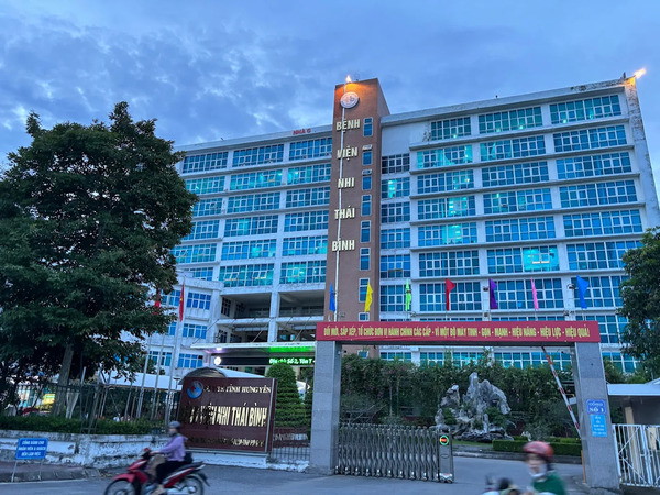 Hướng dẫn khám, chữa bệnh tại Bệnh viện Nhi Thái Bình dành cho phụ huynh 3 Bệnh viện Nhi Thái Bình là đơn vị sự nghiệp công lập Hạng I, trực thuộc Sở Y tế tỉnh Hưng Yên