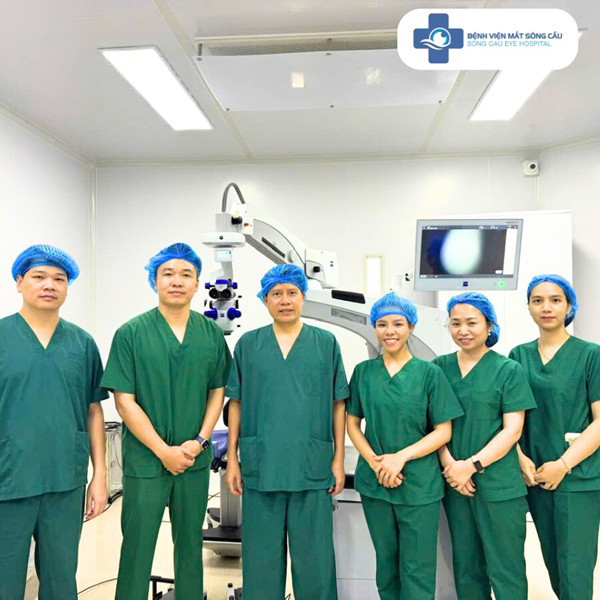 Đội ngũ bác sĩ là những chuyên gia lành nghề, nhiều năm kinh nghiệm