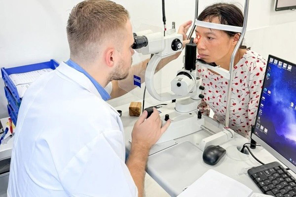 Bệnh viện cung cấp dịch vụ y tế chuẩn xác với các chuyên gia đến từ Nga