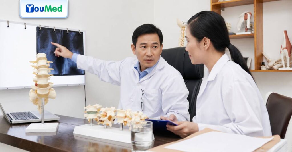 Bác sĩ chuyên khoa 2 là gì? Ngang với Tiến sĩ không?