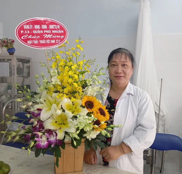 Review danh sách 3 Bác sĩ giỏi chữa lạc nội mạc tử cung uy tín tại TPHCM 5 Chân dung Bác sĩ Định, người có hơn 31 năm kinh nghiệm trong lĩnh vực Sản phụ khoa
