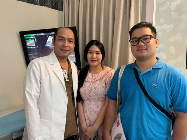 Bác sĩ Kim Hào trên hành trình giúp hàng nghìn cặp vợ chồng có con